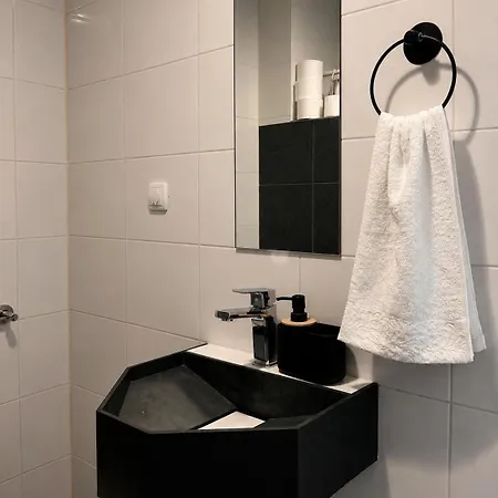 Cozy With Pool & Garden Retreat Apartment Skopje